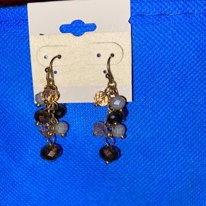 FREE W2+ bundle New dangling multi stone earrings very pretty